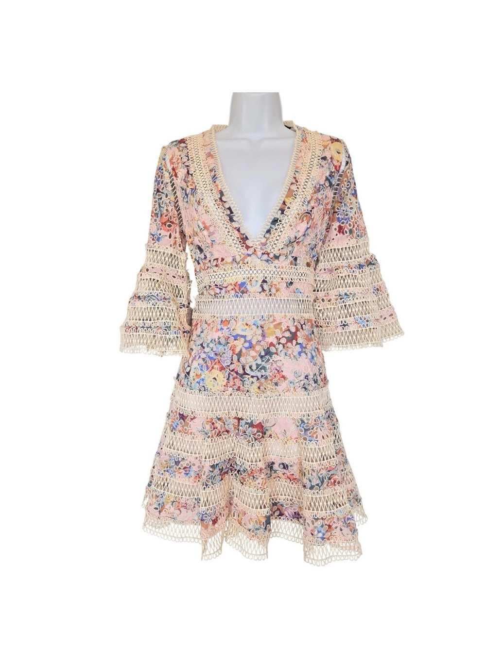 NWT Few Moda Lovelorn Floral Flutter Dress